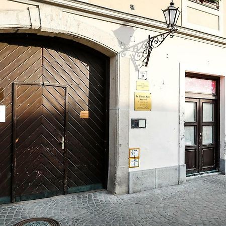 D8 Design Apartment & Studio Eger Esterno foto