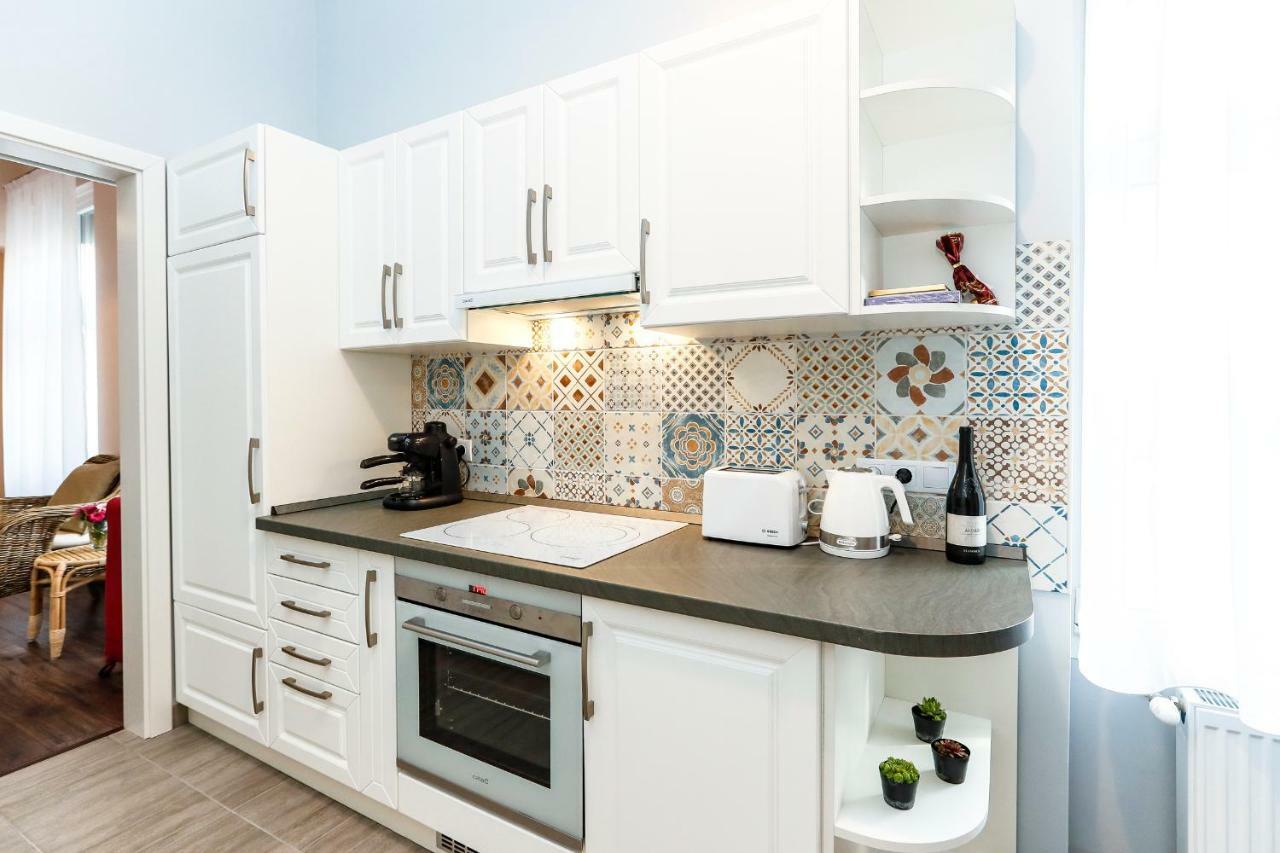 D8 Design Apartment & Studio Eger Esterno foto