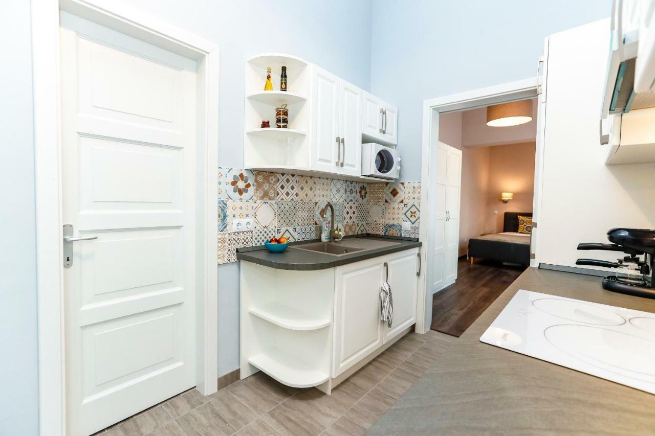 D8 Design Apartment & Studio Eger Esterno foto